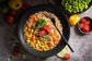 Korma Curry mit Edamame und Karotten in einer pikant-cremigen Sauce. Low FODMAP und vegan.